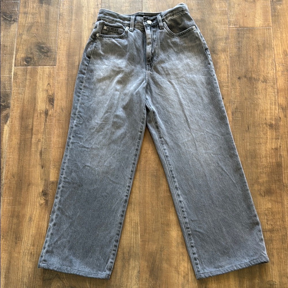 Uniqlo Gray Wide Straight Jeans
